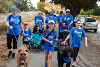 Clients and staff of South Australia’s Lutheran Disability Service joined hundreds of participants taking part in a ‘Walk My Way’ fundraising event through the Barossa Valley on 1 May. All photos: ALWS