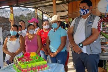 The sales stand of the Grupo de Mujeres de las Mercadas Campesinas in la Yuca village. All photos: LWF Colombia