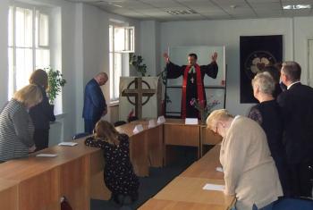 Blessing by the Archbishop of the Evangelical Lutheran Church of Russia, Dietrich Brauer, at the inauguration of the new rooms of the Theological Seminary. Photo: ELCR