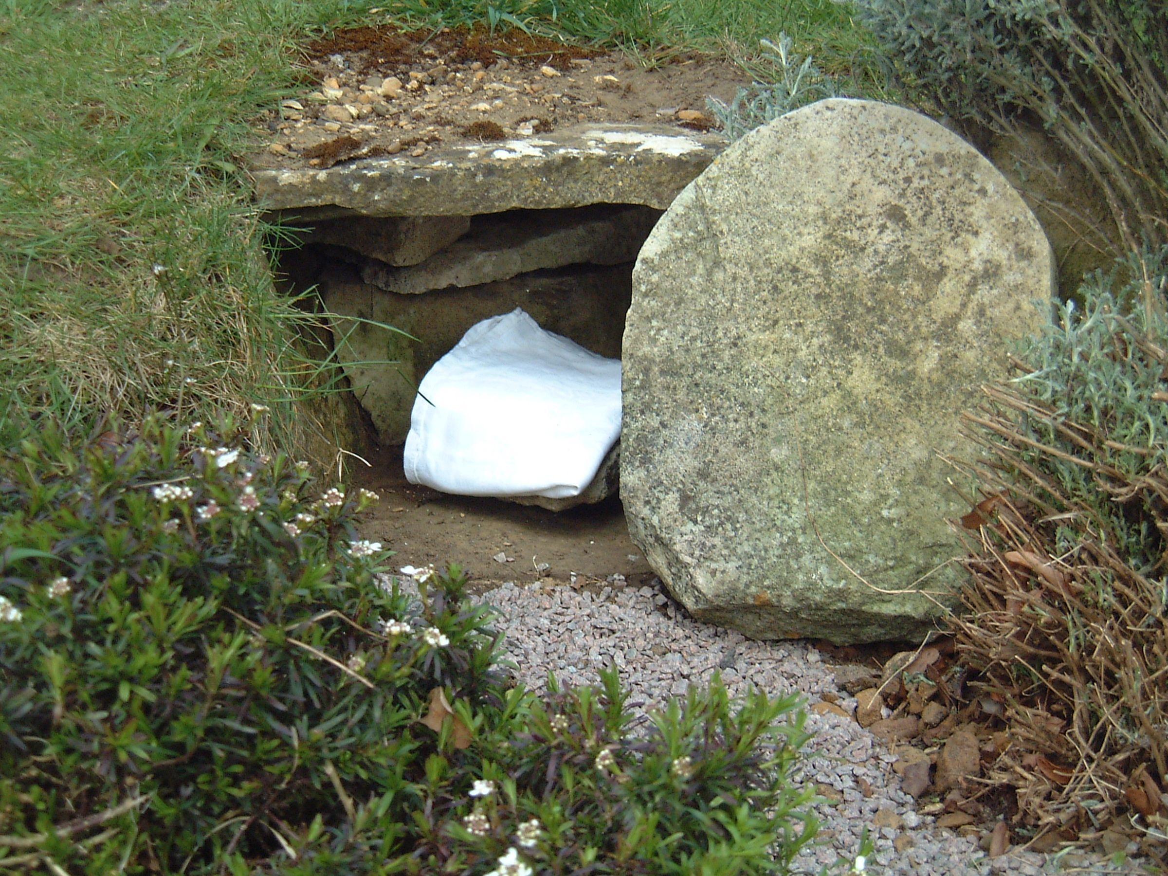 Empty Easter tomb Photo: creative commons image Gill Poole on Flickr