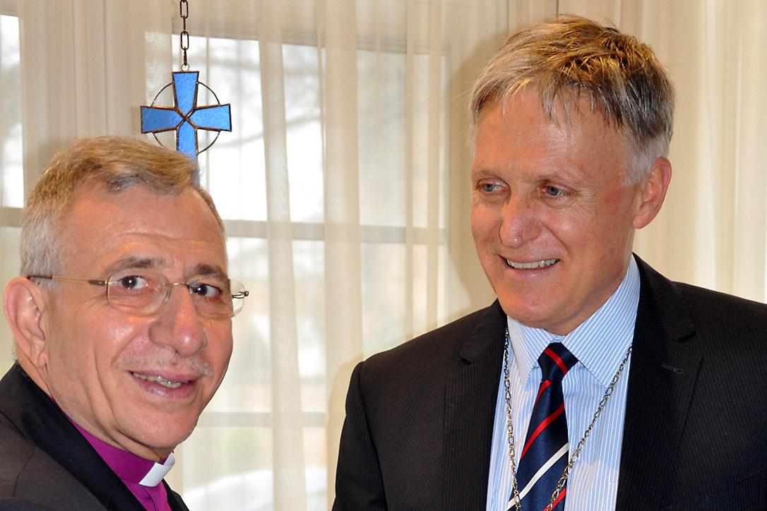 LWF President Bishop Younan meets LCA Bishop Dr John Henderson. Photo: LCA/Rosie Schefe