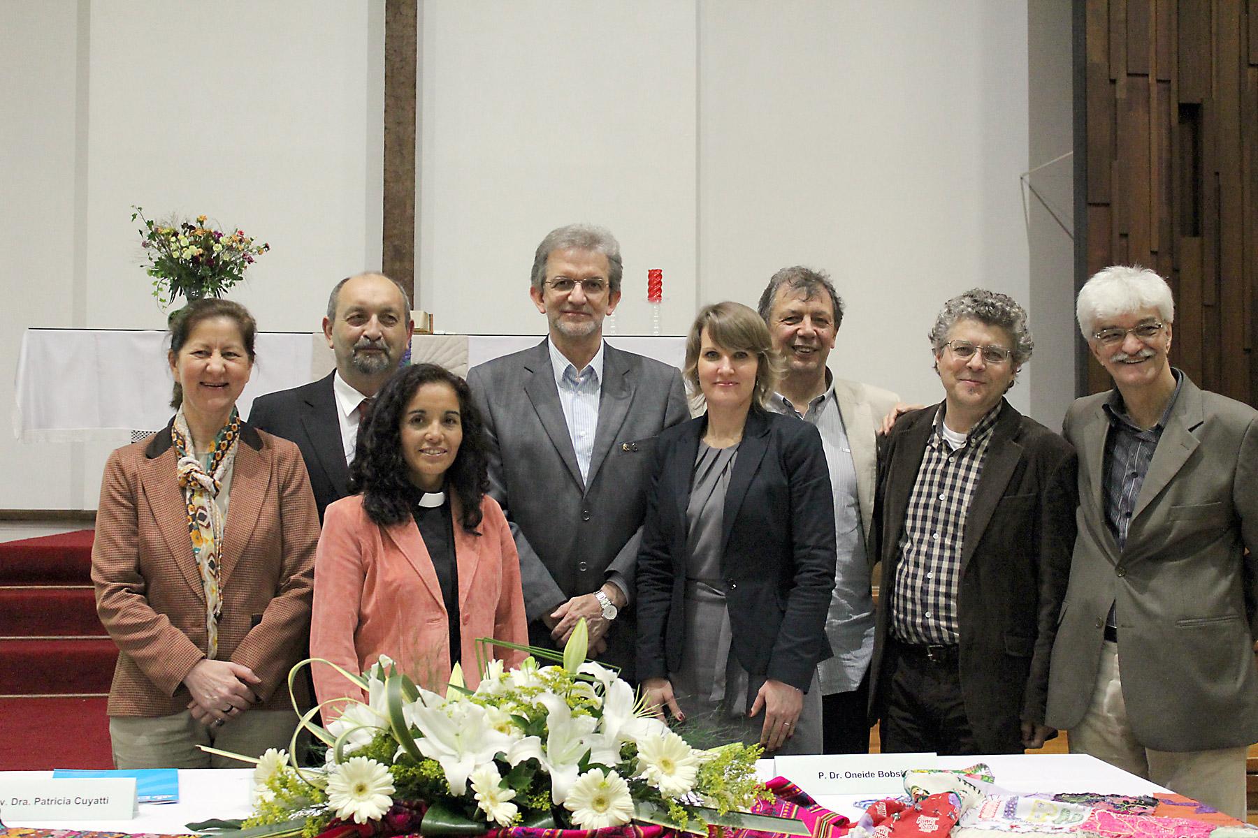 Gründungsfeier des Nachhaltigkeitsinstituts: VertreterInnen von Kirchen der Region Lateinamerika und die Karibik. Foto: Dilceu Witzke