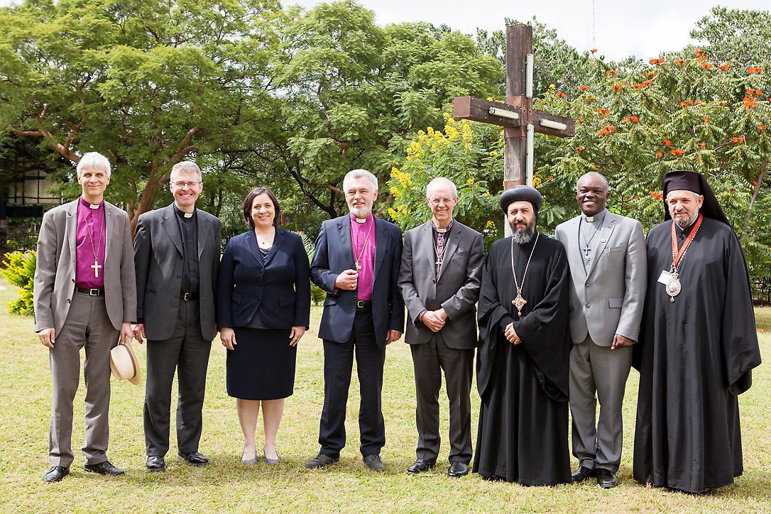Der lutherische Bischof Dr. Matti Repo (ganz links) mit weiteren ökumenischen Gästen der 16. Tagung des Anglikanischen Konsultativrates in Lusaka (Sambia). Foto: ACNS