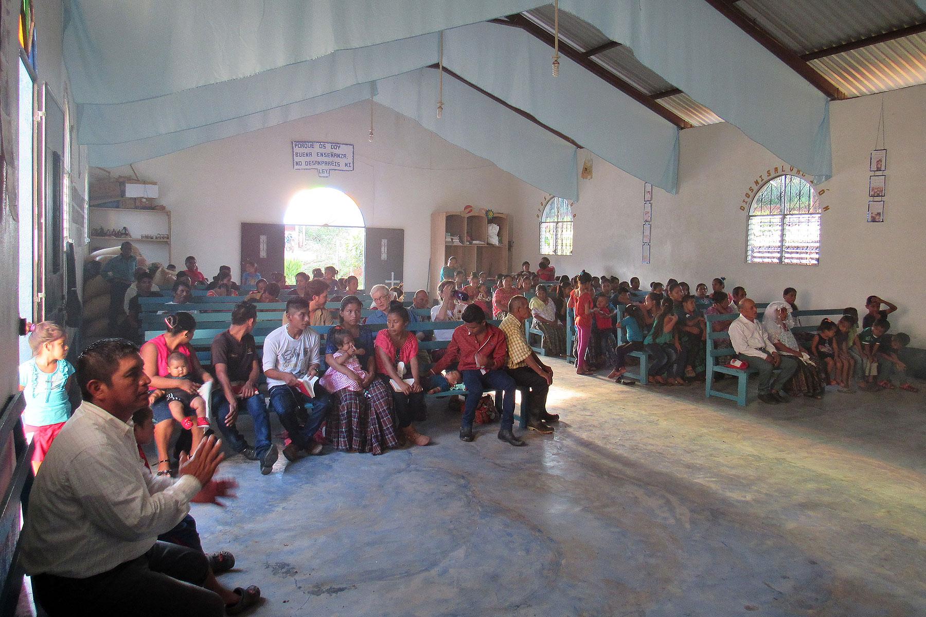 A worship service in a congregation of the Augustinian Lutheran Church of Guatemala. Photo: ILAG