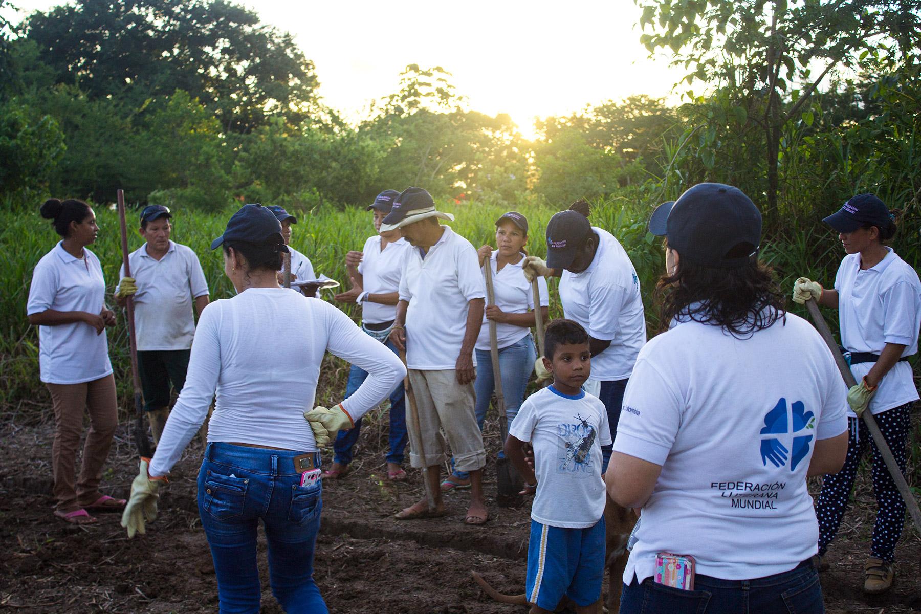 In Colombia, the LWF helped increase the resilience of communities living in informal migrant settlements through activities that promote environmental stewardship. Photo: LWF Colombia/Diego Alvarez Ramirez 