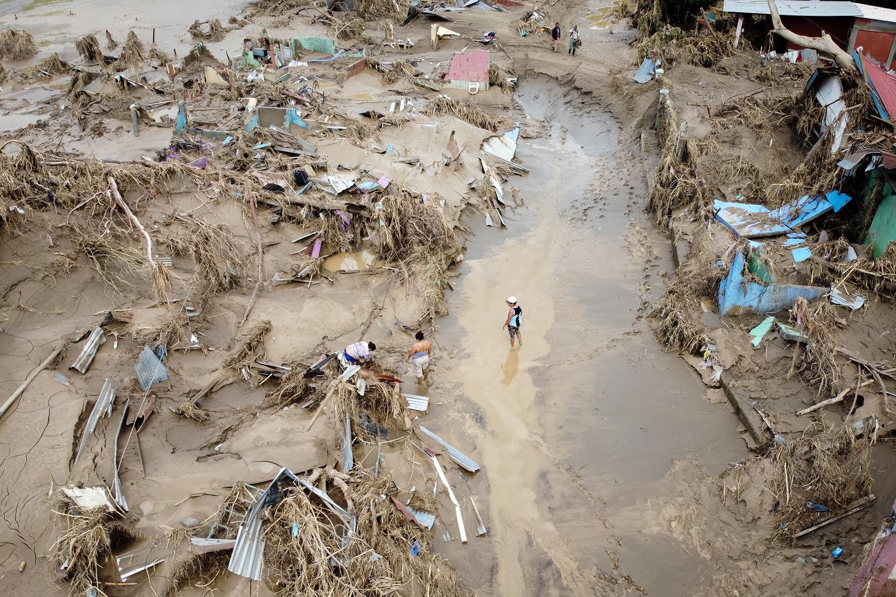 In Honduras, ChamelecÃ³n, San Pedro Sula, the hurricanes Eta and Iota recently caused destruction to housing and infrastructure which will take years to recover - one example for the disastrous effects of climate change on vulnerable communities. Photo: Sean Hawkey / Life on Earth 