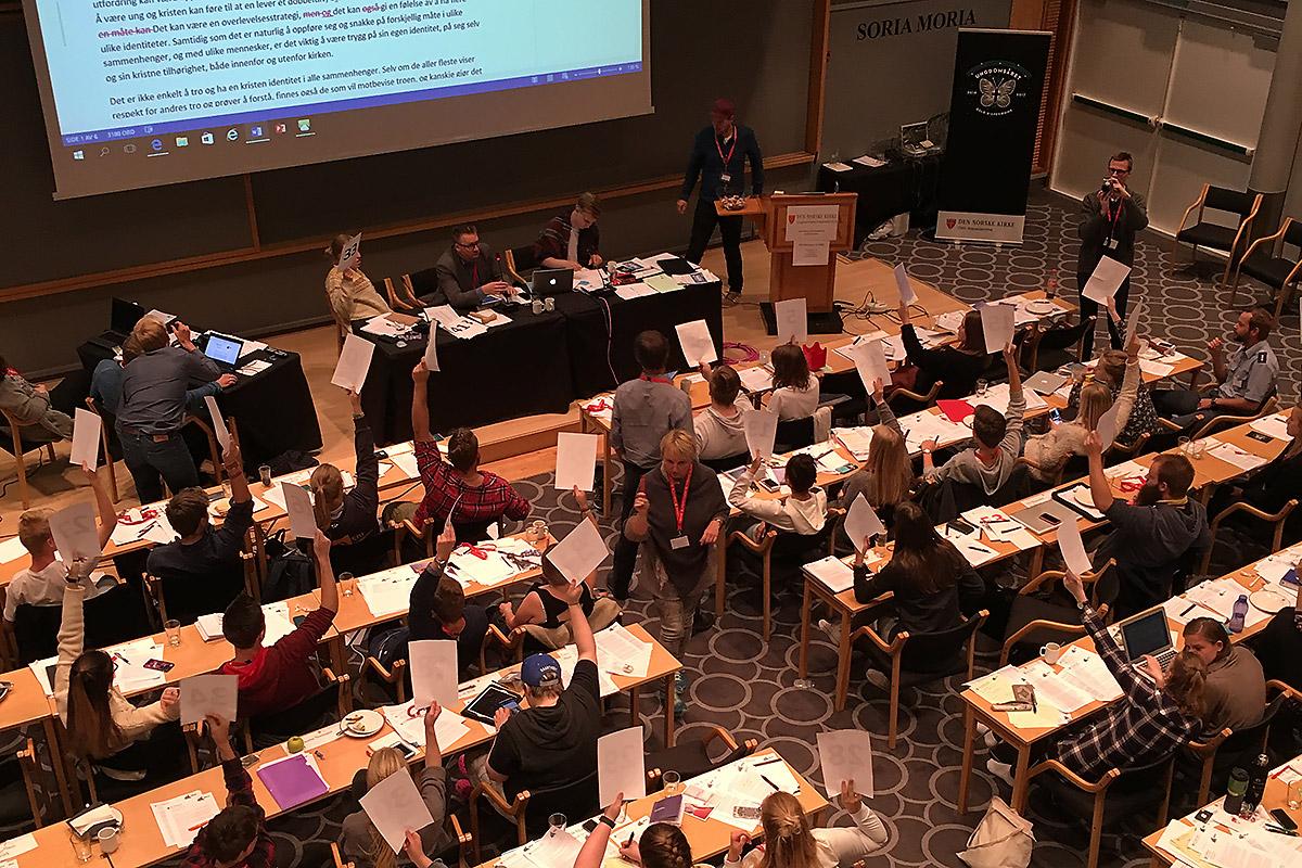 Delegates at the Church of Norway youth synod where the Young Reformers presented their initiative about young people's involvement in the church. Photo: Church of Norway