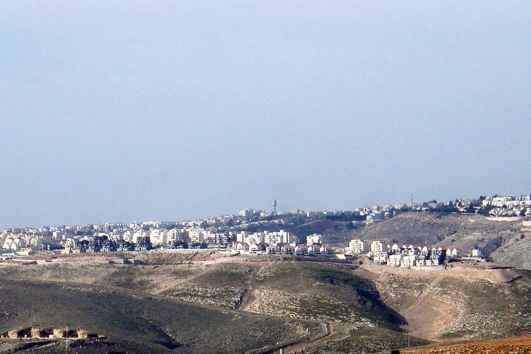 Die Ma’ale-Adumim-Siedlung im Westjordanland. Foto: Yiftachsam, via Wikimedia Commons