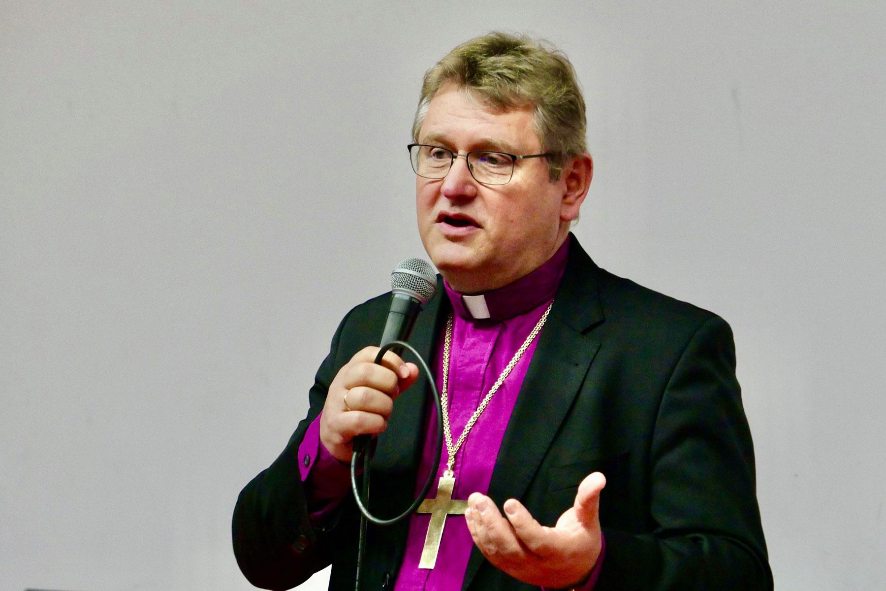 Jerzy Samiec, Presiding Bishop of the Evangelical Church of the Augsburg Confession in Poland, expresses his concern about the state of the democracy in the country and procedures around the upcoming presidential elections. Photo: Dariusz Bruncz