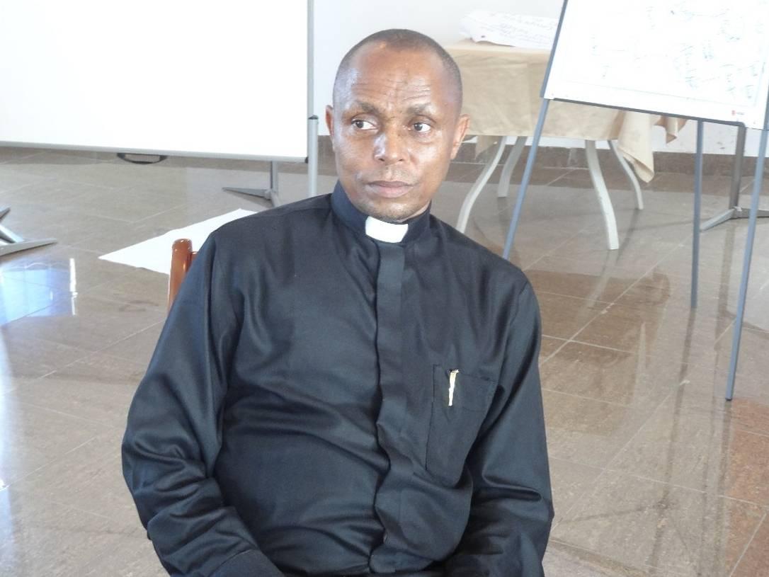 Der tansanische Pfarrer Amin Sandewa ist Gründungsmitglied des Netzwerks der von HIV und Aids betroffenen kirchlichen Amtsträgerinnen und -träger. Foto: Privat