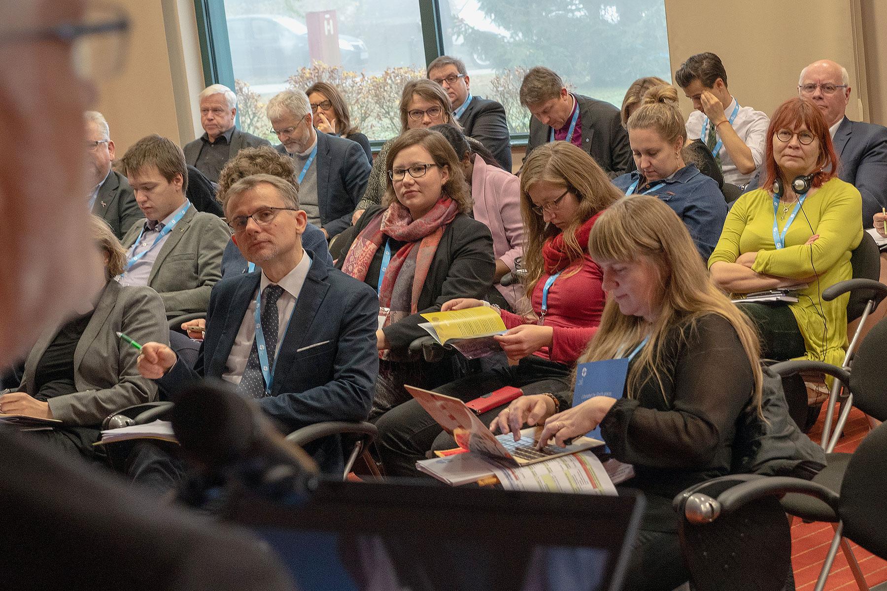 Participants in the LWF European Regions' Meeting in Moravske Toplice, Slovenia, follow the presentation of LWF General Secretary Rev. Dr Martin Junge. Photo: LWF/A. Danielsson