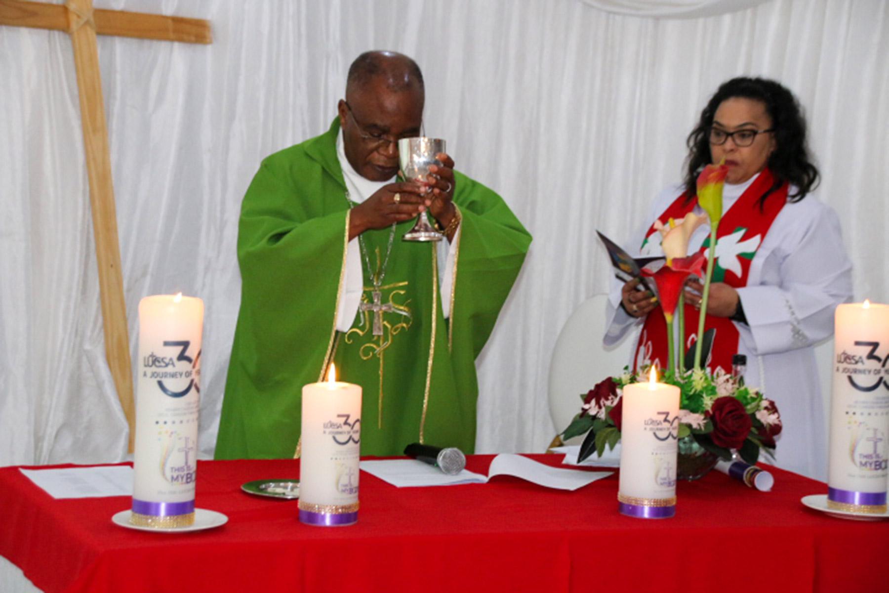 LUCSA President Bishop Bvumbwe and LUCSA Executive Director Rev. Kasper presided over worship together at the 11th LUCSA Assembly. Photo: LUCS/R. Mofulatsi
