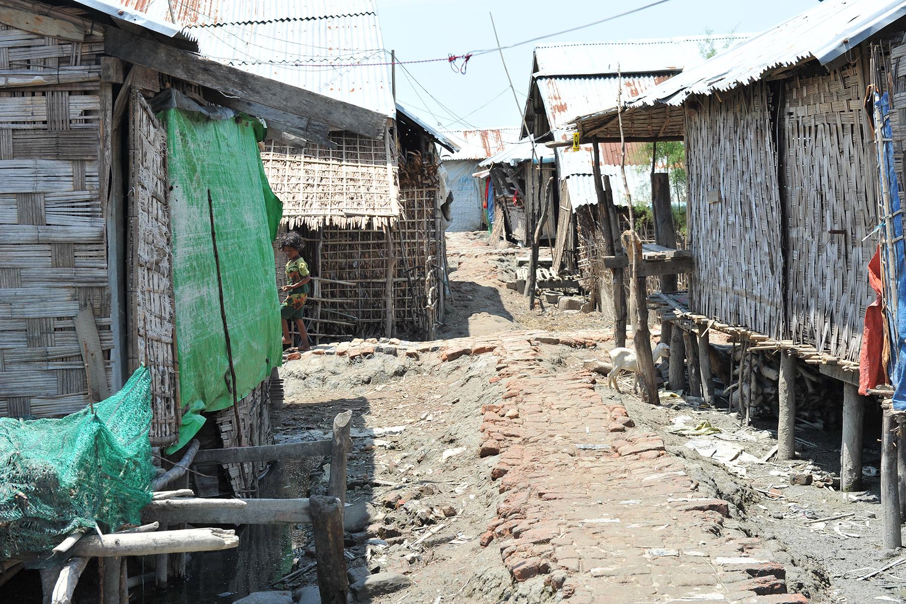 Ein Lager für Binnenflüchtlinge im Bundesstaat Rakhine, Myanmar