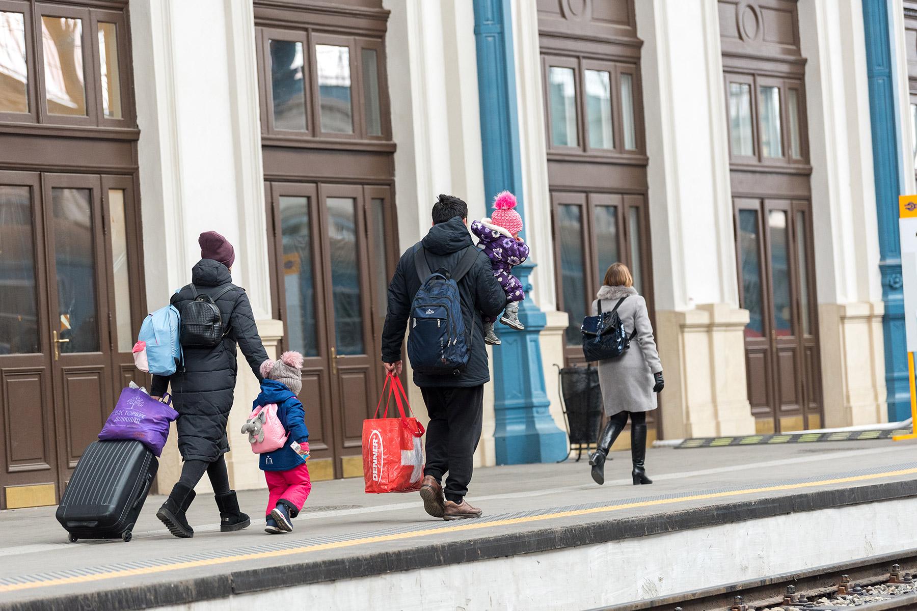 Refugees arrive at the train station in northeast Hungary after crossing the border from Ukraine. Photo: LWF/Albin Hillert
