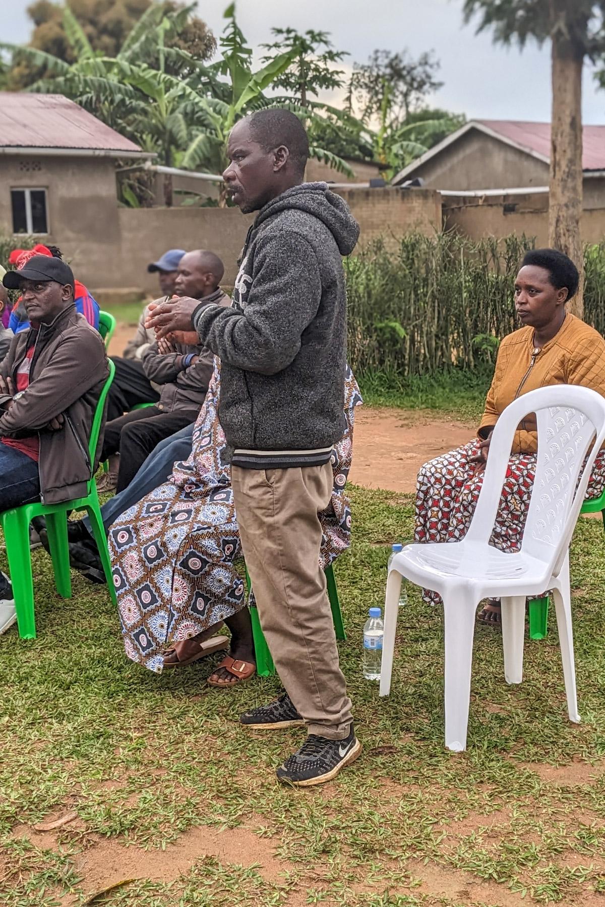 Mensajeros de Paz de LCR que participaron en la capacitación de abril de 2023 que condujo al lanzamiento del proyecto Sparks of Peace apoyado por la FLM. Foto: LCR/ Geoffrey Munyaneza