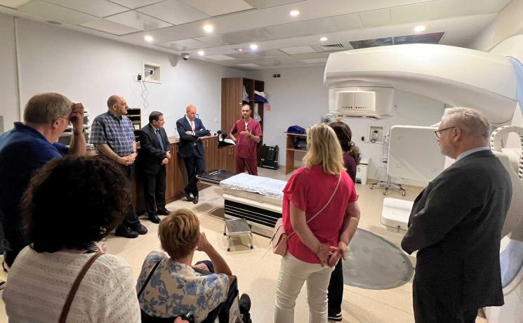 The meeting of the AVH board included a visit to the LWF-run health facility, board members seen here, at one of the three linear accelerators that provide radiation therapy. Photo: LWF/C. Tveoy
