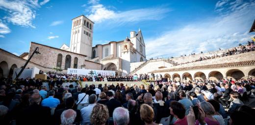 LWF General Secretary Rev. Dr Martin Junge attended the World Day of Prayer for Peace, in Assisi, Italy. Only by relinquishing their greed and perceived freedom to expoit natural resources at will would human beings secure the future of life, he said. Photo: Catholic Community of SantâEgidio