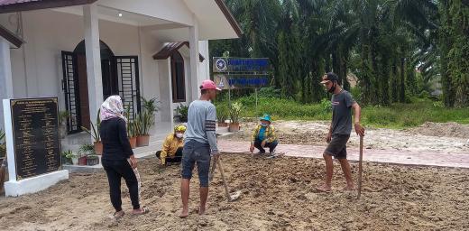 Transforming 500 square meters of dry land into fertile land: the Lutheran City Forest at the Luther Study Centre of KN-LWF in Pematang Siantar, Indonesia. Photo: KN-LWF