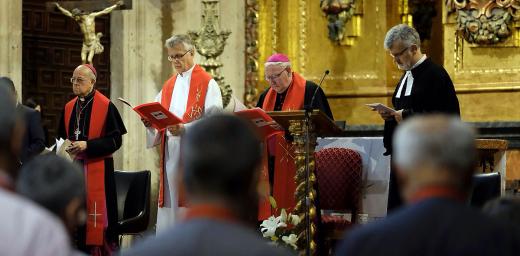From left: Ricardo Cardinal BlÃ¡zquez, President of the Spanish Episcopal Conference, LWF General Secretary Rev. Dr Martin Junge, Bishop Dr Brian Farrell, Secretary of the Pontifical Council for Promoting Christian Unity and Rev. Pedro Zamora, pastor of the Spanish Evangelical Church. Photo: Pontifical University of Salamanca