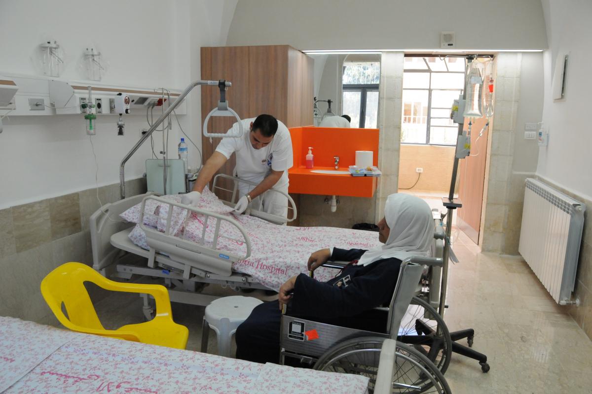 One of the new inpatient rooms at the Augusta Victoria Hospital in East Jerusalem. Photo: LWF/ M. Brown
