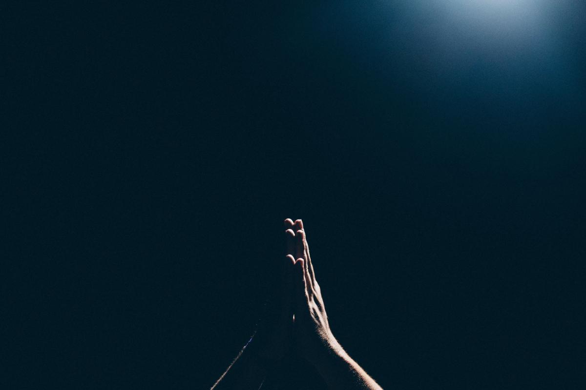 Christians worldwide will pray the Lord's Prayer simultaneously at noon (CET+1) on Wednesday, 25 March. Photo by Amaury Gutierrez on Unsplash