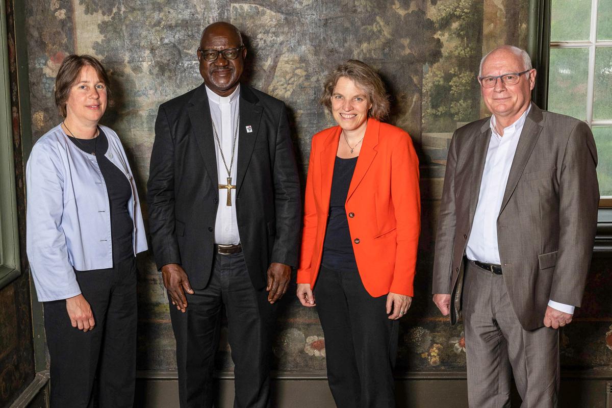 Visiting Hamburg during a ten-day trip to Germany. From left: Nordkirche Secretary for Theology, Ecumenism, Diakonia Uta Andrée, LWF President Panti Filibus Musa, LWF Vice-President for Central and Western Europe Astrid Kleist, and General Secretary of the GNC/LWF Norbert Denecke. Photo: Thomas Krätzig