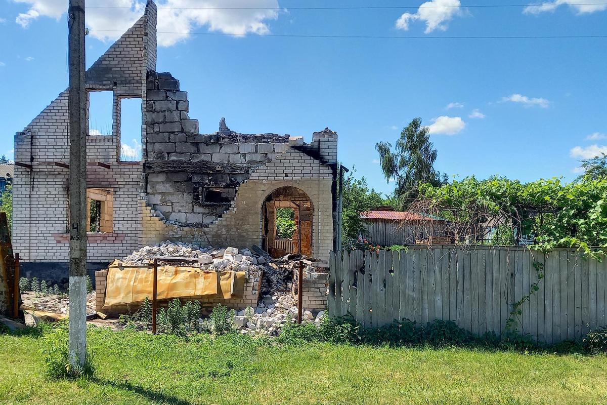 Houses in Chernihiv, as seen by the LWF assessment team. Photo: LWF/J.Pfattner 